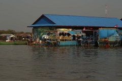 30Jan2015_Tonle Sap lake water people_5106