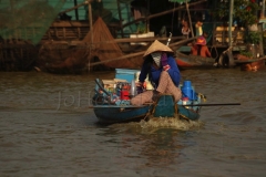 30Jan2015_Tonle Sap lake water people_5178