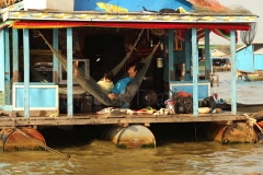30Jan2015_Tonle Sap lake water people_5350