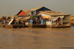 30jan2015_tonle-sap-lake-water-people_5426