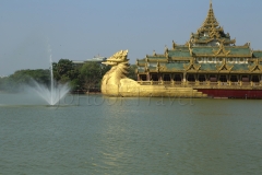 Myanmar pagodas 2_20150308_1275
