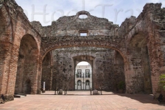 thumb_20160901_Panama old city_0116_1024