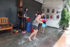 thai-new-year_20150413_2421